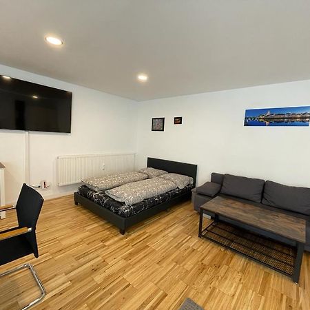 Bungalow Mit Terrasse Регенсбург Екстериор снимка