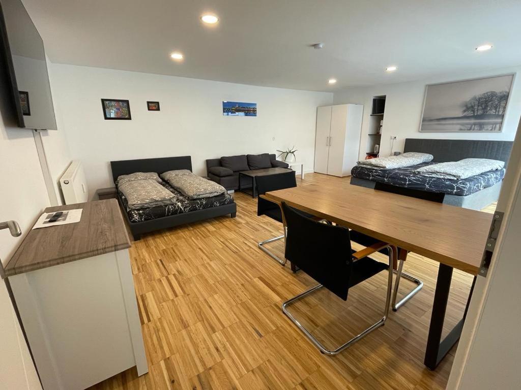 Bungalow Mit Terrasse Регенсбург Екстериор снимка