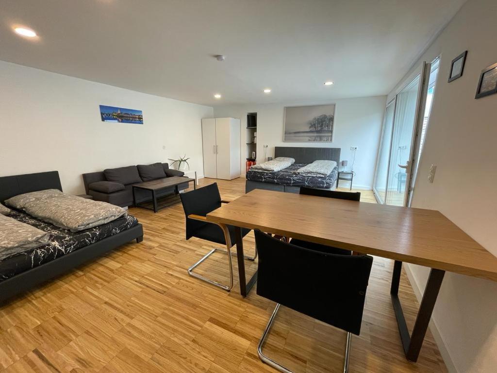 Bungalow Mit Terrasse Регенсбург Екстериор снимка