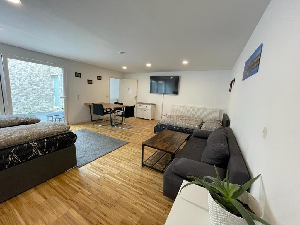 Bungalow Mit Terrasse Регенсбург Екстериор снимка